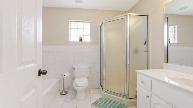 94 Hombre Circle, Panama City Beach, FL 32407