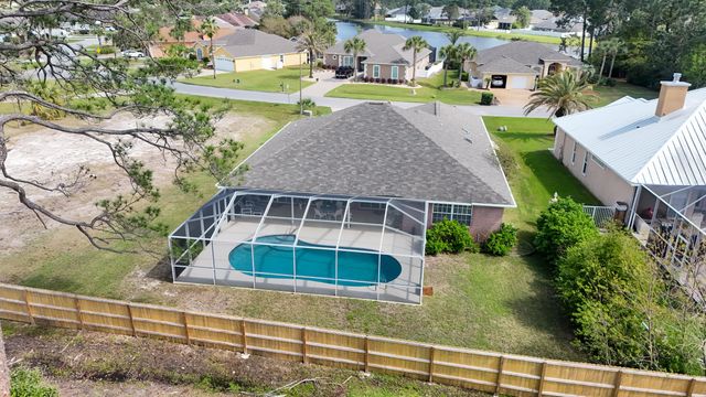 94 Hombre Circle, Panama City Beach, FL 32407