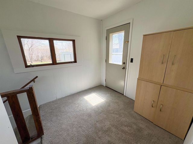 516 22nd St NW, Minot, ND 58703