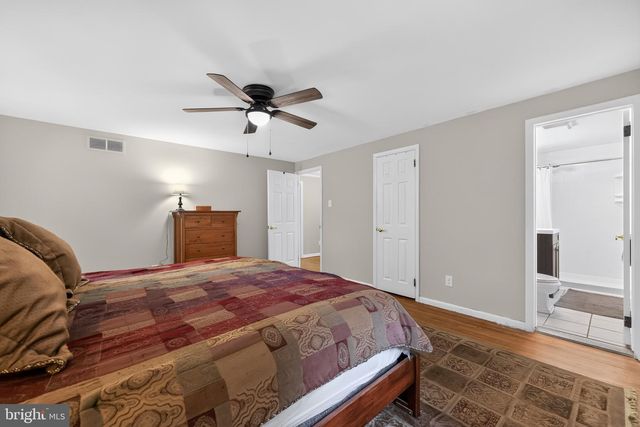 122 COUNTY LINE RD, Lansdale, PA 19446