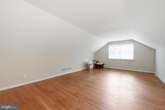122 COUNTY LINE RD, Lansdale, PA 19446