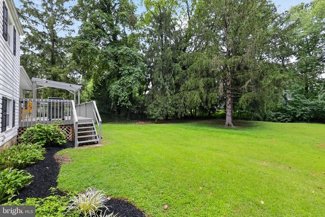 122 COUNTY LINE RD, Lansdale, PA 19446