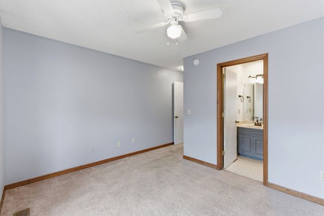 302 Hickory Pl, Nashville, TN 37214