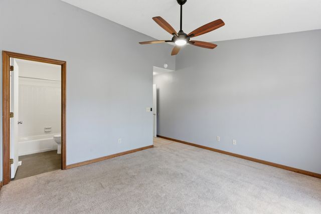 302 Hickory Pl, Nashville, TN 37214