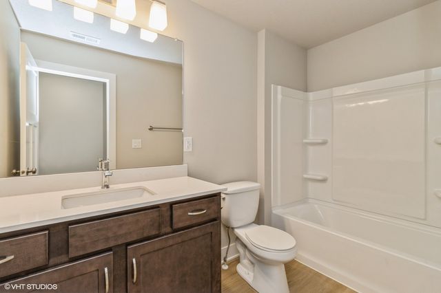 7046 SE 7th Avenue, Pleasant Hill, IA 50327