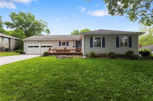 10239 OUTLOOK Drive, Overland Park, KS 66207