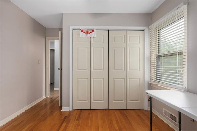 10239 OUTLOOK Drive, Overland Park, KS 66207