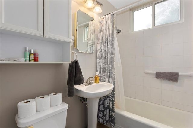 10239 OUTLOOK Drive, Overland Park, KS 66207
