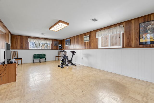 216 N Lombard Avenue, Lombard, IL 60148