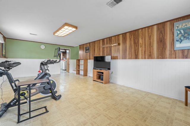 216 N Lombard Avenue, Lombard, IL 60148