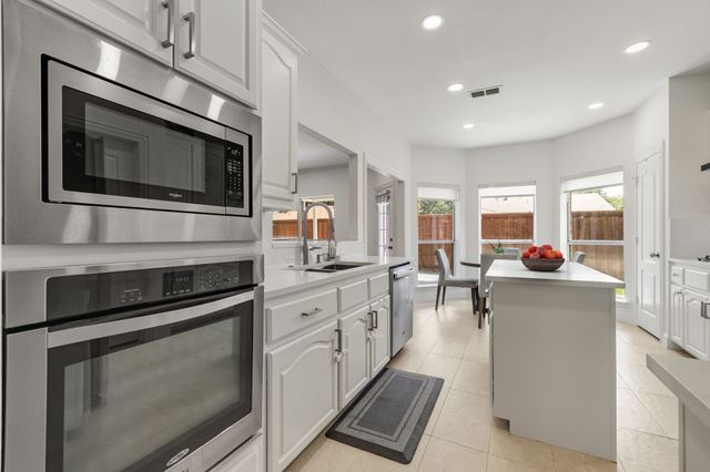 1210 Colby Court, Irving, TX 75060