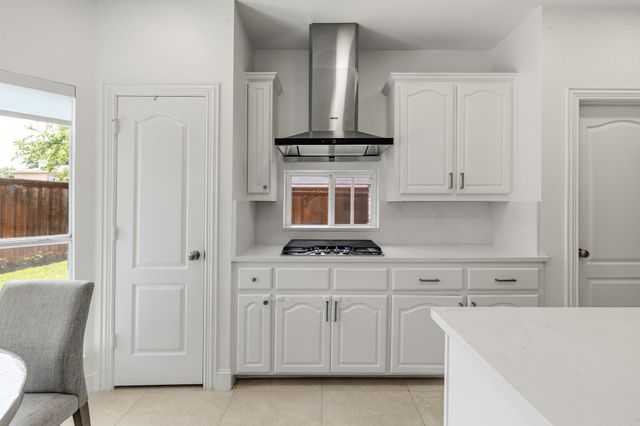 1210 Colby Court, Irving, TX 75060