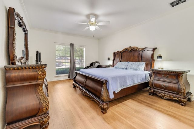 1210 Colby Court, Irving, TX 75060