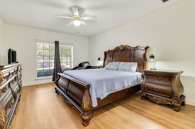 1210 Colby Court, Irving, TX 75060