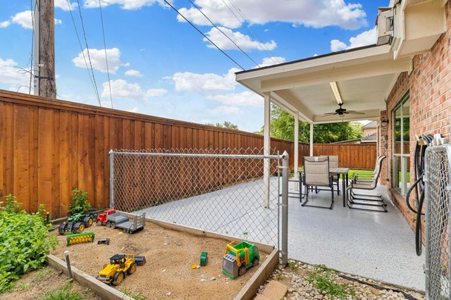 1210 Colby Court, Irving, TX 75060