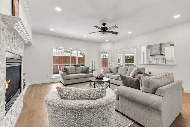 1210 Colby Court, Irving, TX 75060