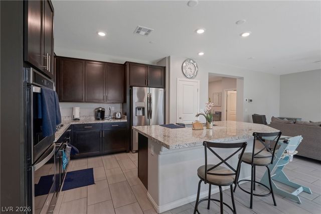 372 Soubrette Court, Las Vegas, NV 89145