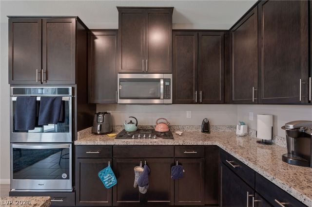 372 Soubrette Court, Las Vegas, NV 89145