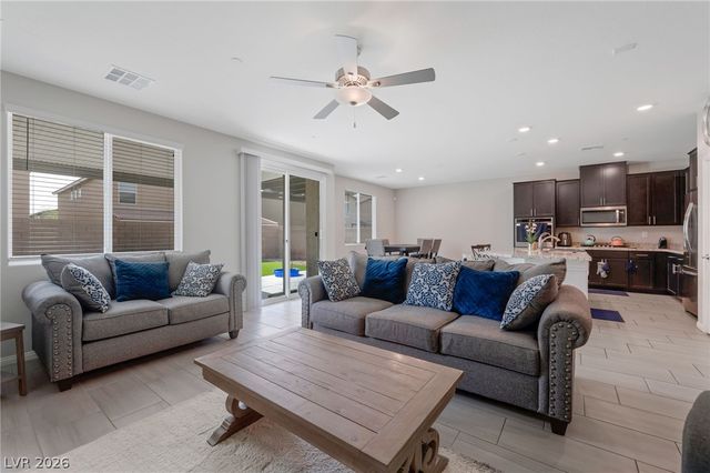 372 Soubrette Court, Las Vegas, NV 89145