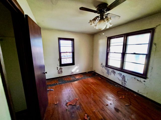 1800 E 53rd St S, Wichita, KS 67216