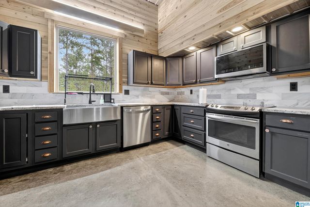 2130 COUNTY ROAD 178, Piedmont, AL 36272