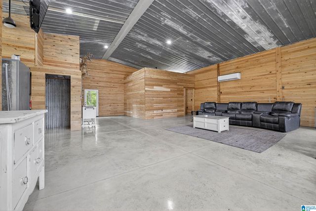 2130 COUNTY ROAD 178, Piedmont, AL 36272