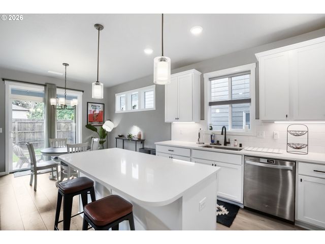 12815 Ne 64TH Ave, Vancouver, WA 98686