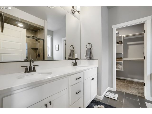 12815 Ne 64TH Ave, Vancouver, WA 98686