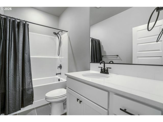 12815 Ne 64TH Ave, Vancouver, WA 98686