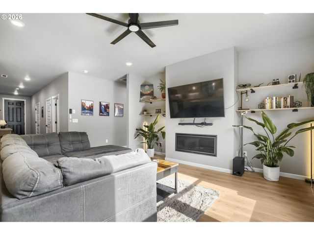 12815 Ne 64TH Ave, Vancouver, WA 98686