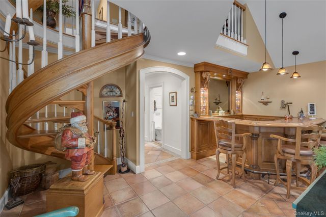 216 Asharoken Avenue, Northport, NY 11768