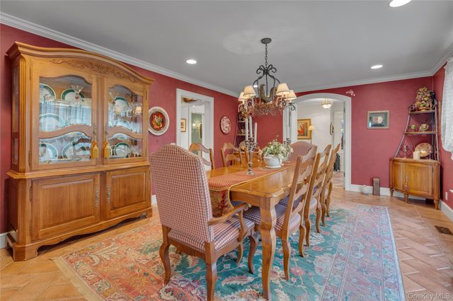 216 Asharoken Avenue, Northport, NY 11768