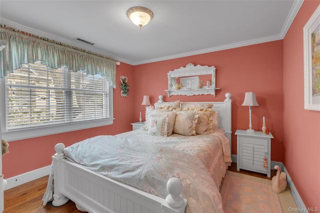 216 Asharoken Avenue, Northport, NY 11768