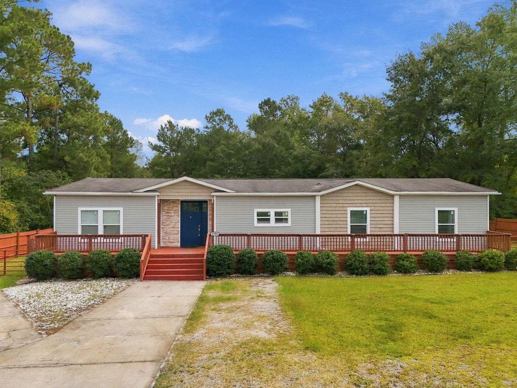 1751 Red Bluff Rd., Loris, SC 29569 — exterior