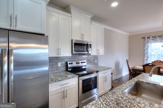 270 Village Brooks Drive, Pendergrass, GA 30567