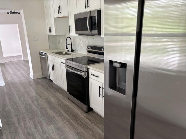 1700 30TH STREET S, St Petersburg, FL 33712