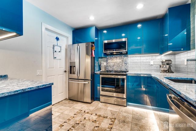 845-B Taylor Road, Monroe, NJ 08831