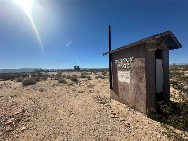 167 Bluegrass Avenue, 29 Palms, CA 92277