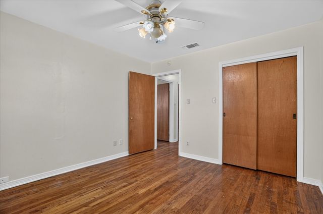 716 Kerry Lane, Azle, TX 76020