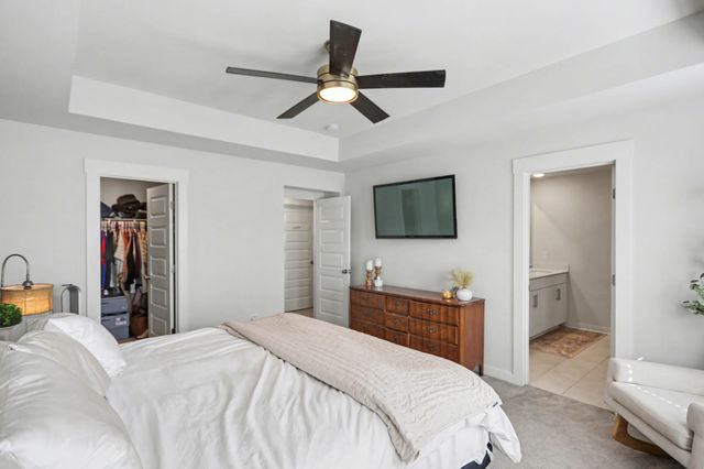 611 Ballard Dr, White House, TN 37188