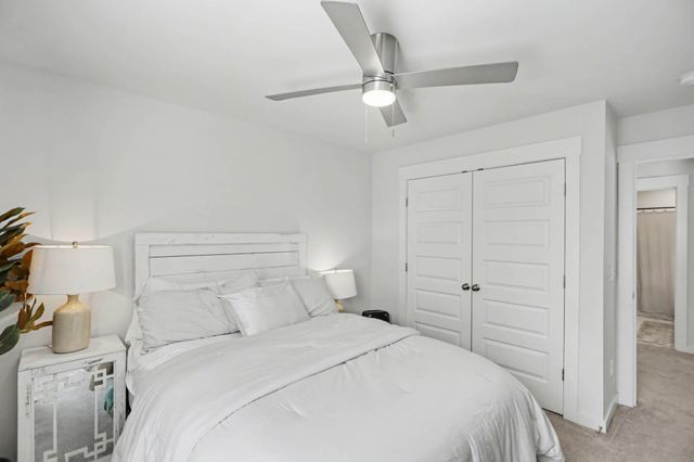 611 Ballard Dr, White House, TN 37188