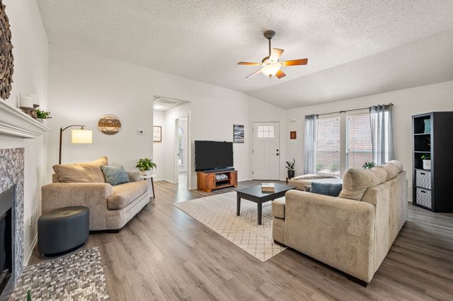 1916 Pine Ridge Drive, Bedford, TX 76021