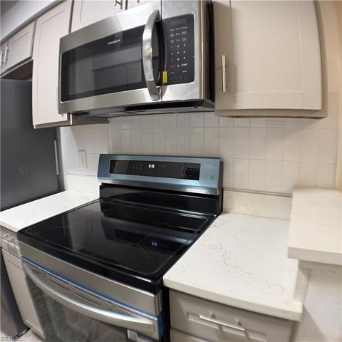 761 Drift Tide Dr RD, Virginia Beach, VA 23464