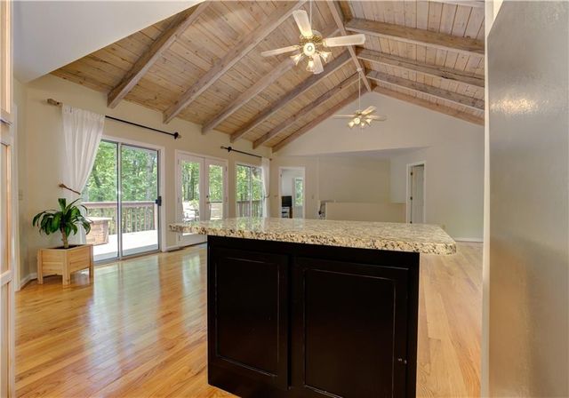 24 Sal Mountain Way, Cleveland, GA 30571