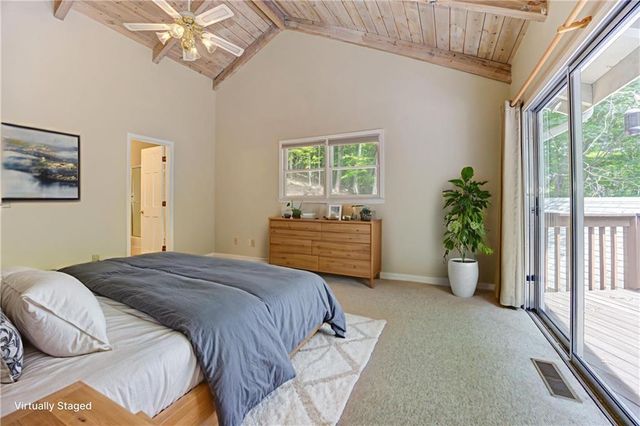 24 Sal Mountain Way, Cleveland, GA 30571