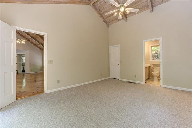24 Sal Mountain Way, Cleveland, GA 30571