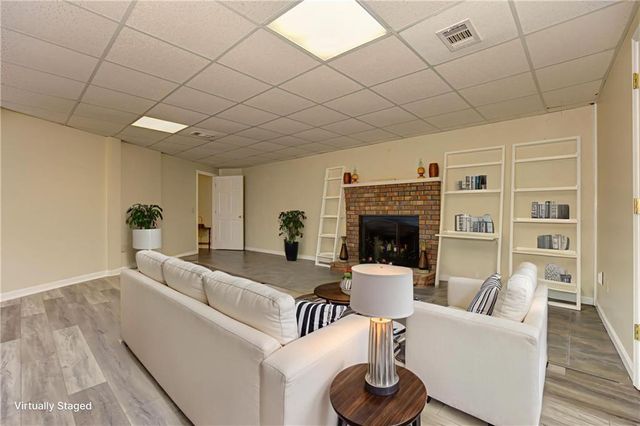 24 Sal Mountain Way, Cleveland, GA 30571