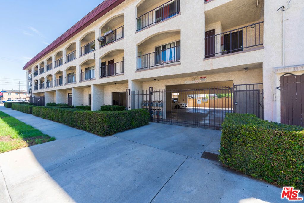 1568 W Carson Street, Torrance, CA 90501 — photo 5