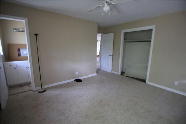 7946 Glenlea Street, Houston, TX 77061