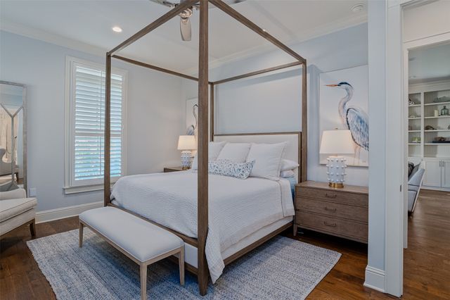 2204 Fairwoods Drive, Shreveport, LA 71106